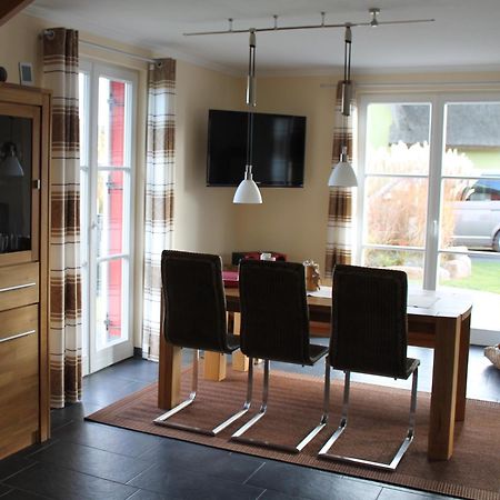 Fischer'S Ferienhaus Ruegen Mit Sauna Und Kamin Ummanz Dış mekan fotoğraf