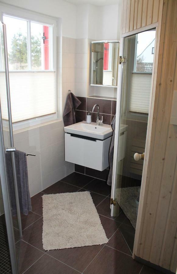 Fischer'S Ferienhaus Ruegen Mit Sauna Und Kamin Ummanz Dış mekan fotoğraf